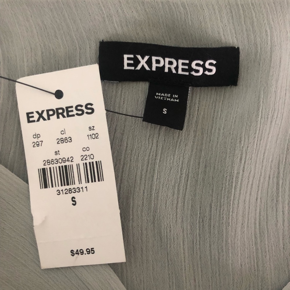 Express Top - Picture 3 of 3